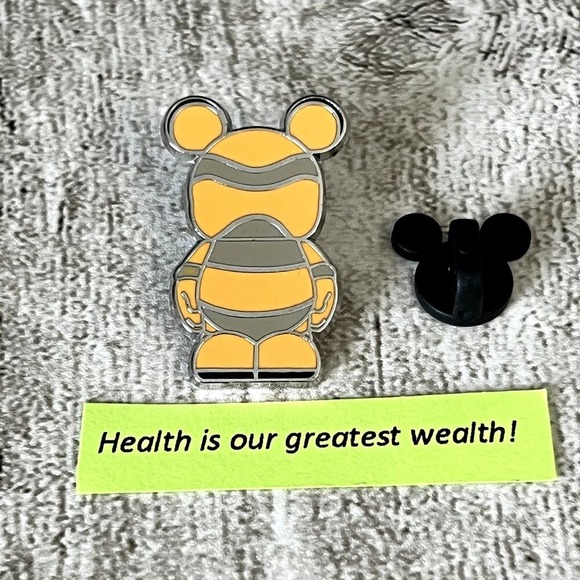 Disney Accessories - Disney Pin - Vinylmation Nemo